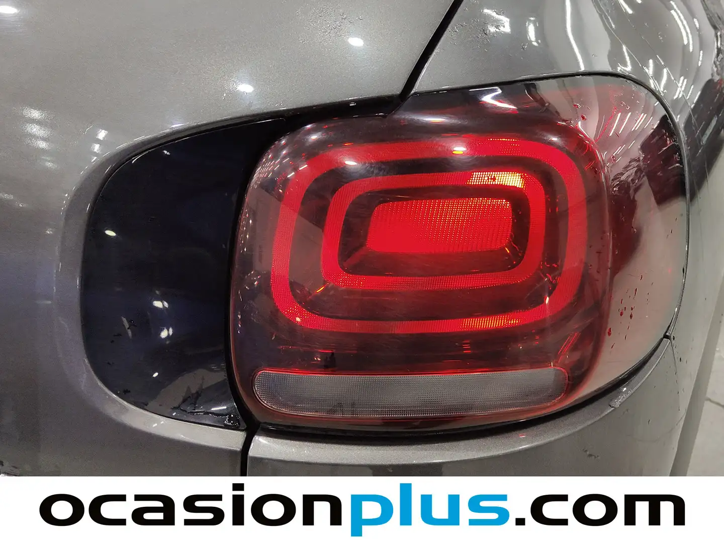 Foto Citroën C3 Aircross Citroen C3 Aircross PureTech 130 Shine Pack EAT6 (131 CV)