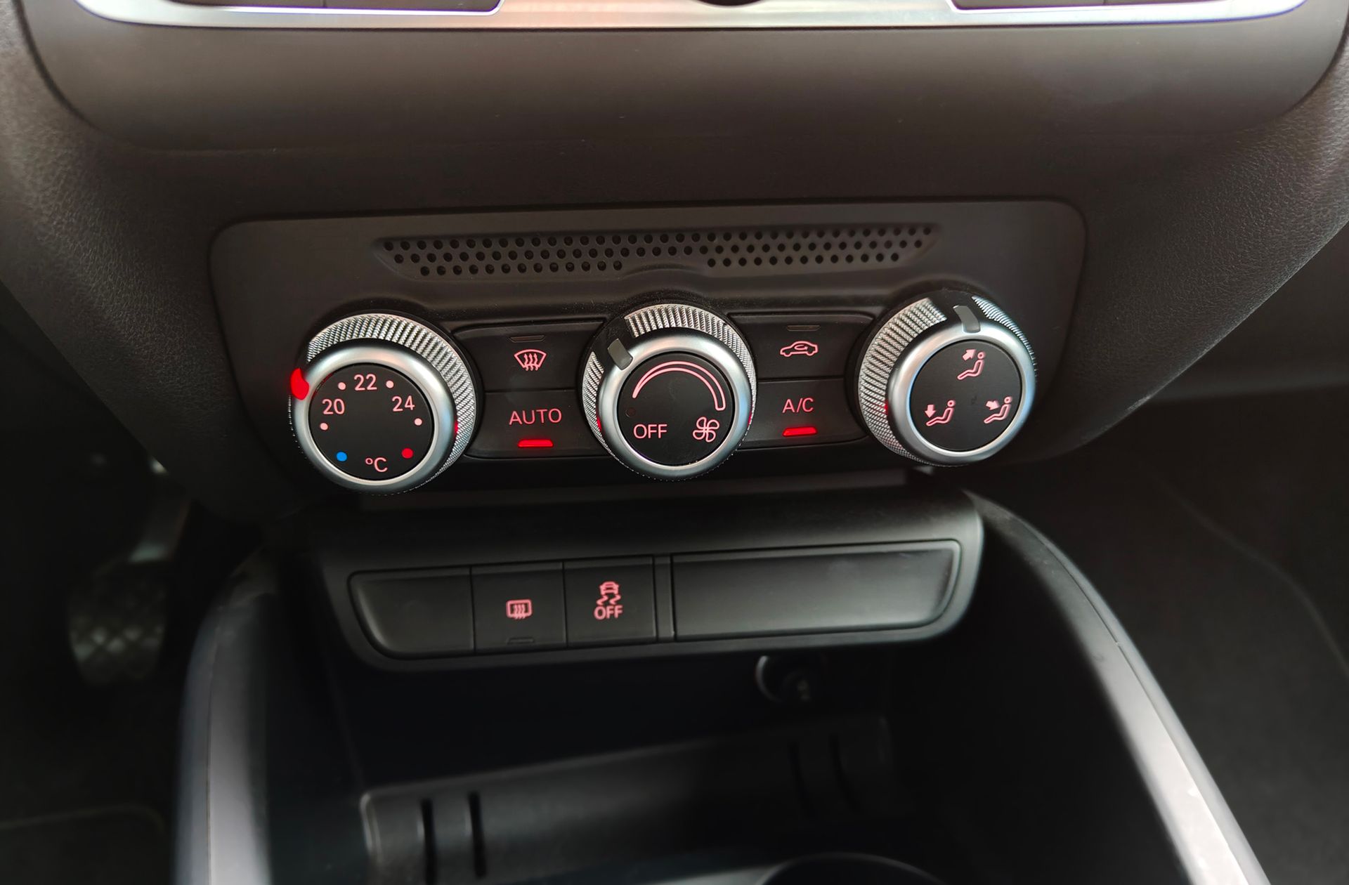 Audi A1 Sportback Active Kit 1.6 TDI - foto 24