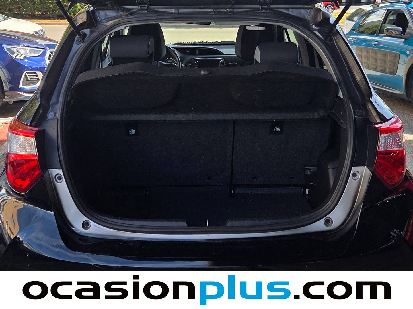 Foto asientos traseros Toyota Yaris Toyota Yaris 1.5 Active (111 CV)