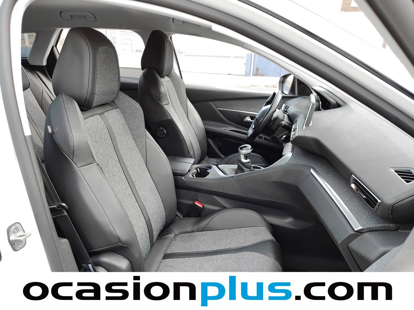 Acabados Peugeot 3008 Peugeot 3008 PureTech 130 S&S Allure (130 CV)