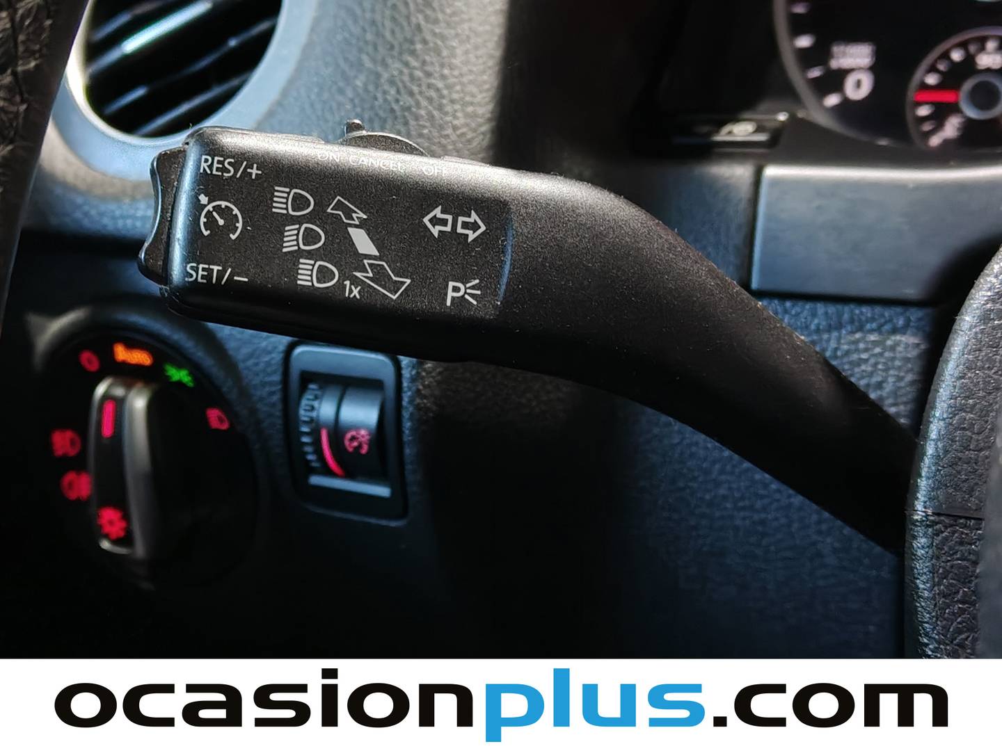 Foto Volkswagen Tiguan Volkswagen Tiguan Sport 2.0 TDI BMT 4x2 (140 CV)