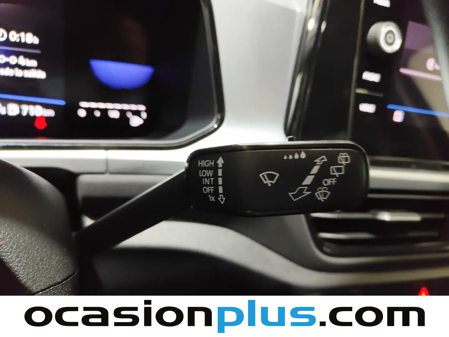 Foto Volkswagen T-Roc Volkswagen T-Roc Life 1.5 TSI (150 CV)