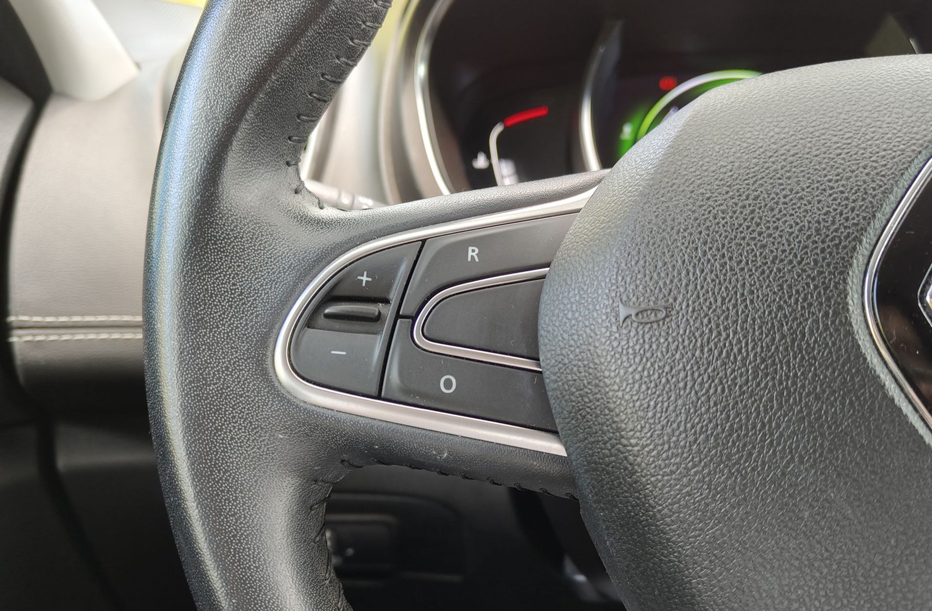 Renault Grand Scénic Zen dCi 7 plazas - foto 30