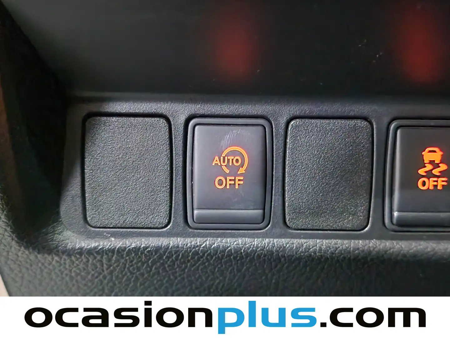 Foto Nissan QASHQAI Nissan Qashqai DIG-T 115 N-Connecta 4x2 (115 CV)