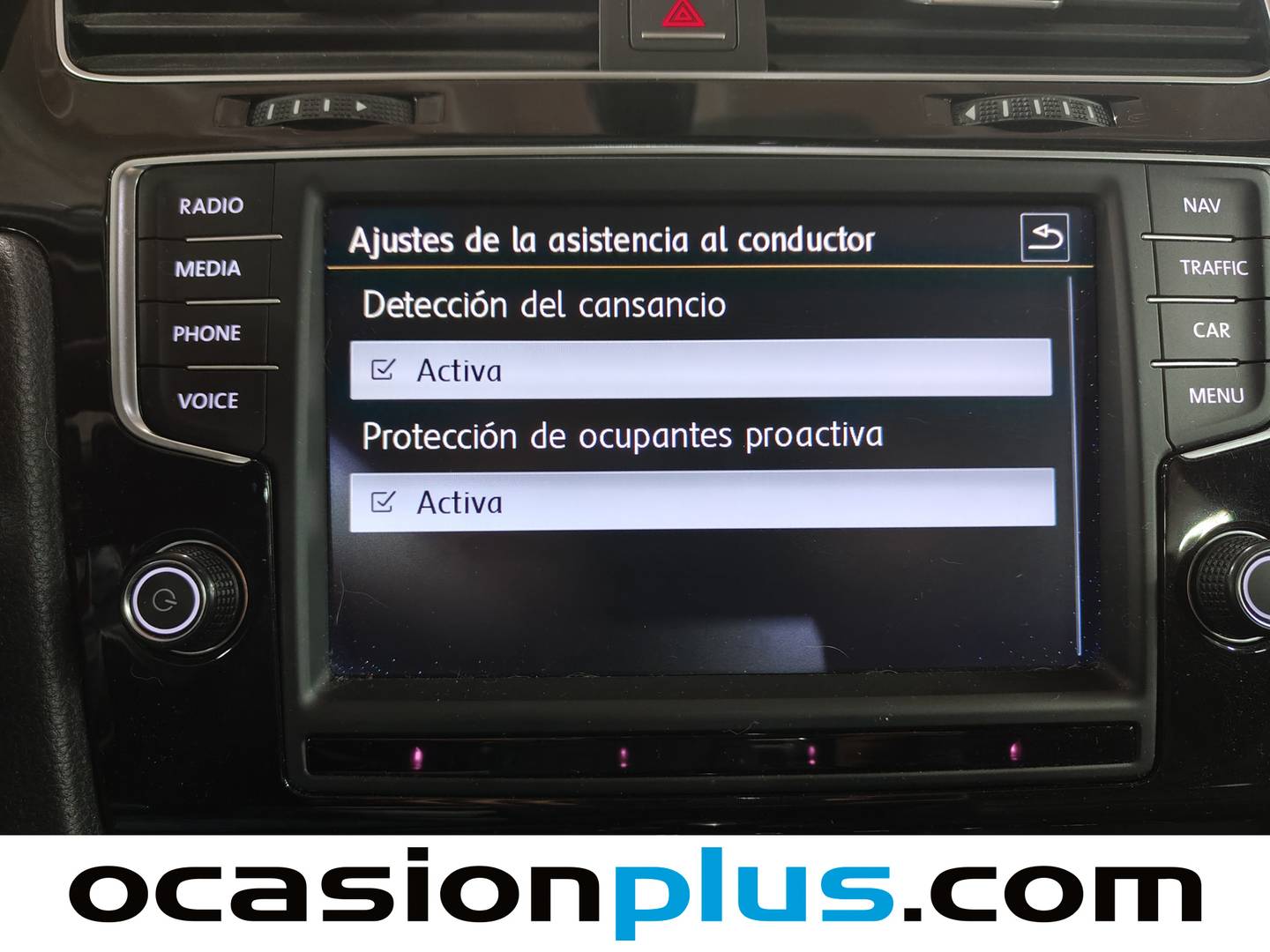 Foto Volkswagen Golf Volkswagen Golf Sport 1.4 TSI BMT 140 ACT Tech (140 CV) DSG