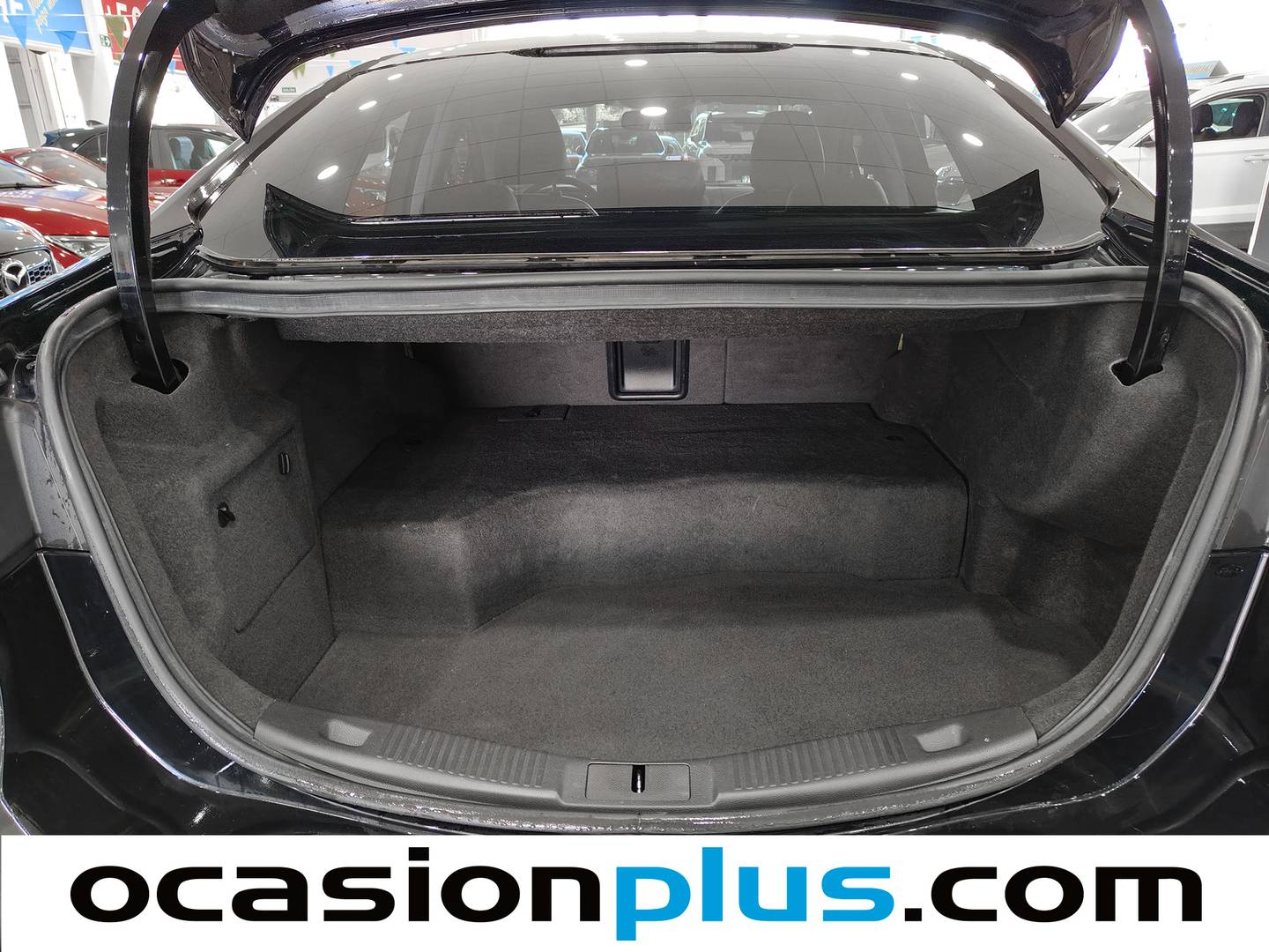 Fotos maletero Ford Mondeo Ford Mondeo 2.0 Híbrido Sedan Vignale Hev Auto (187 CV)