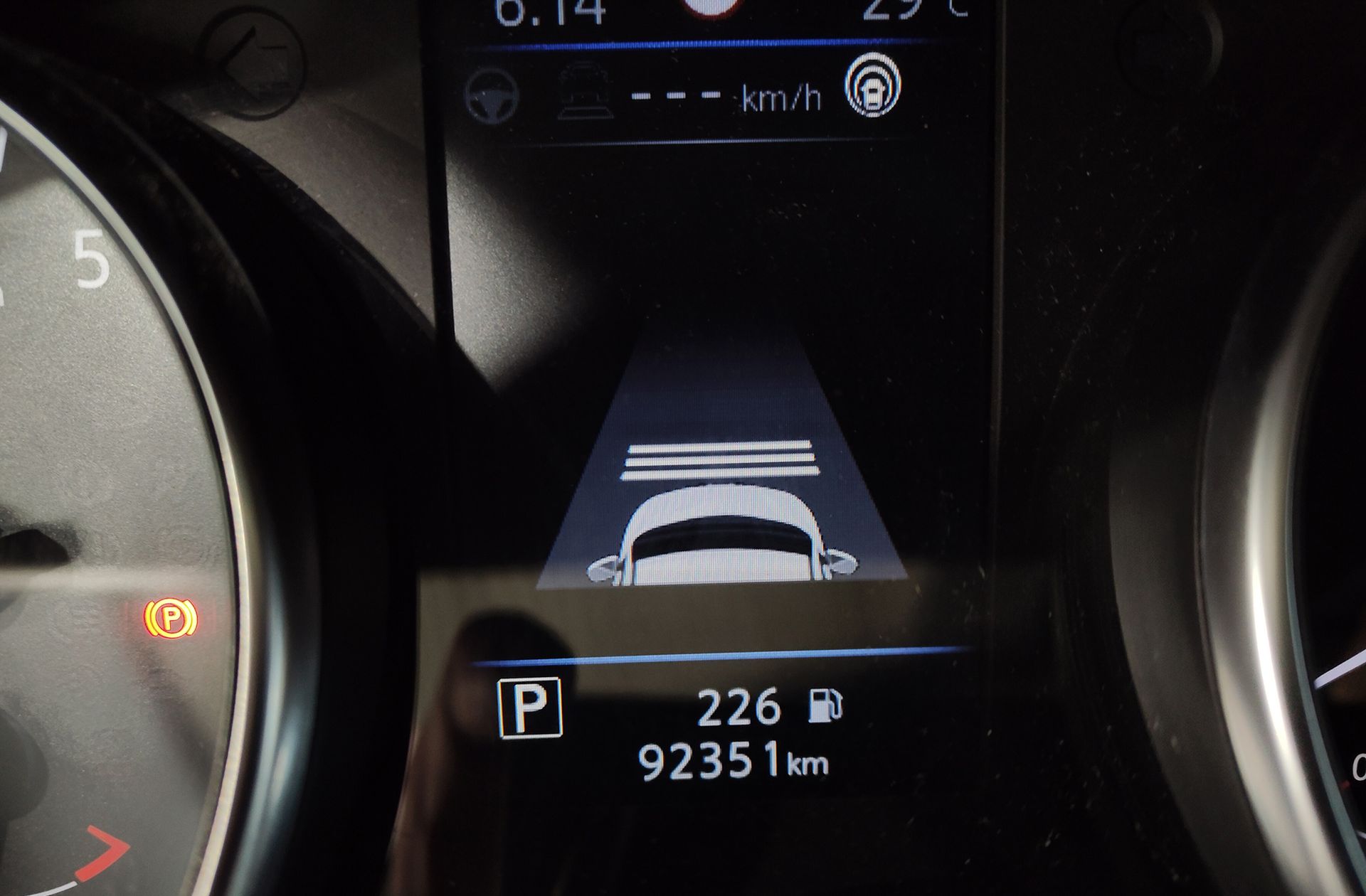 Nissan Qashqai DIG-T 160 N-Connecta 4x2 DCT - foto 10