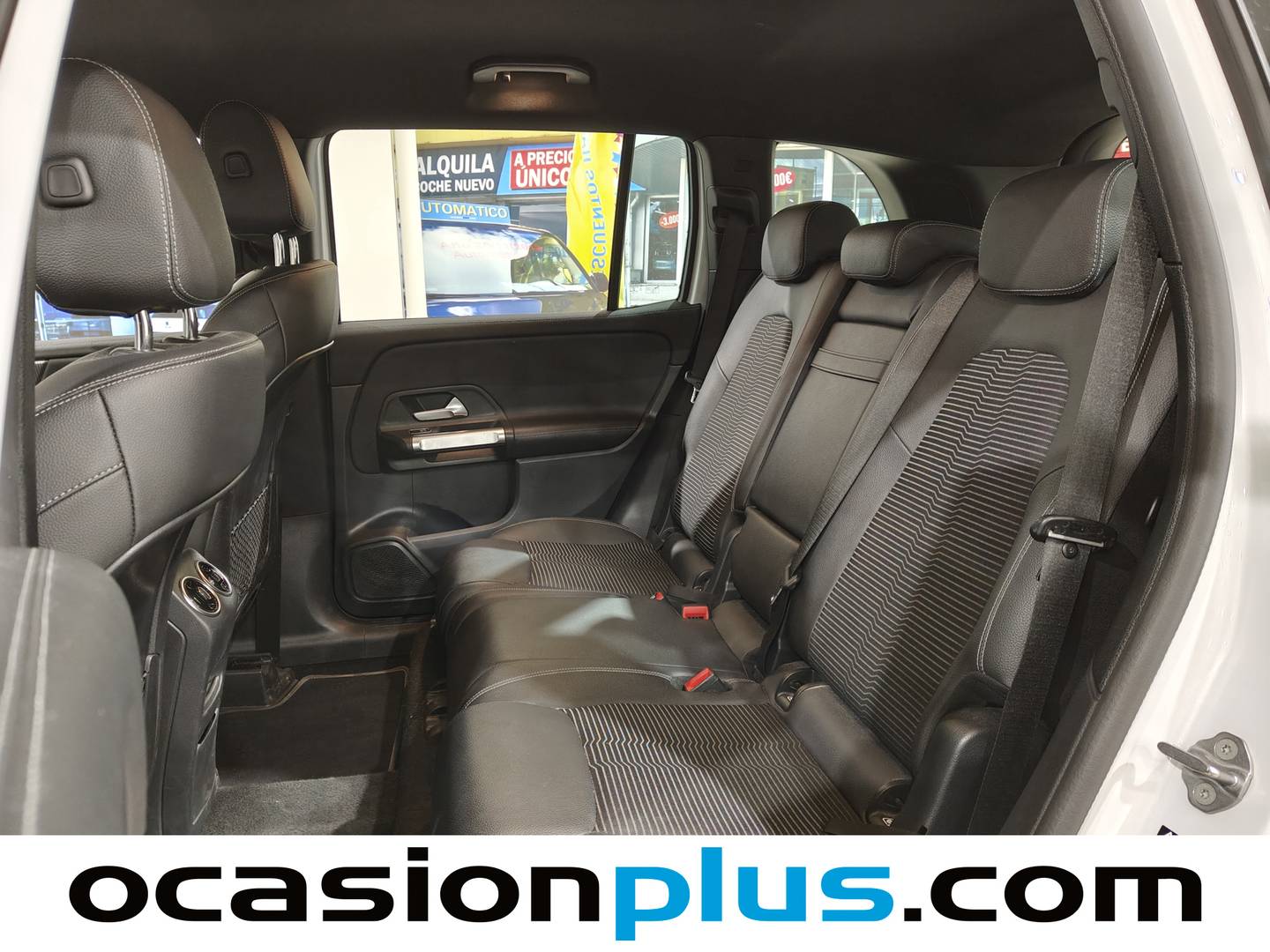 Foto Mercedes GLB Mercedes-Benz GLB GLB 220 D 4MATIC (190 CV)