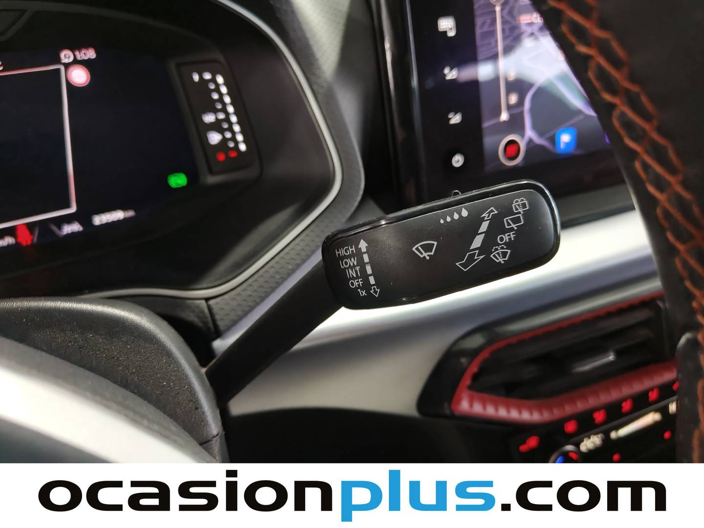 Foto Seat Arona SEAT Arona 1.5 TSI S&S FR XL DSG (150 CV)