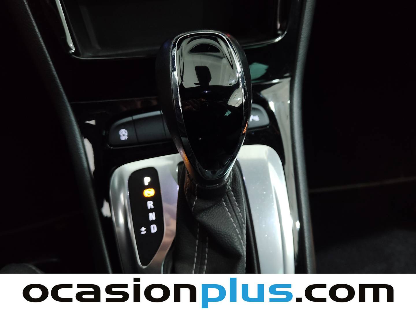 Foto Opel Astra Opel Astra Opel Astra Sports Tourer 1.4 Turbo SHT Elegance CVT 107 kW (145 CV)