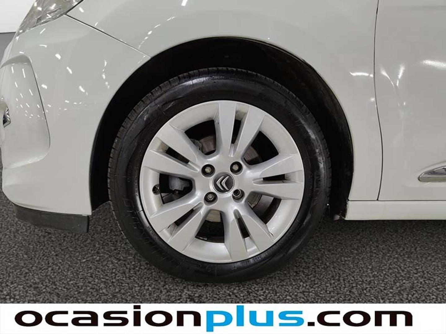 Foto DS DS 3 DS DS3 PureTech 82 Desire (82 CV)