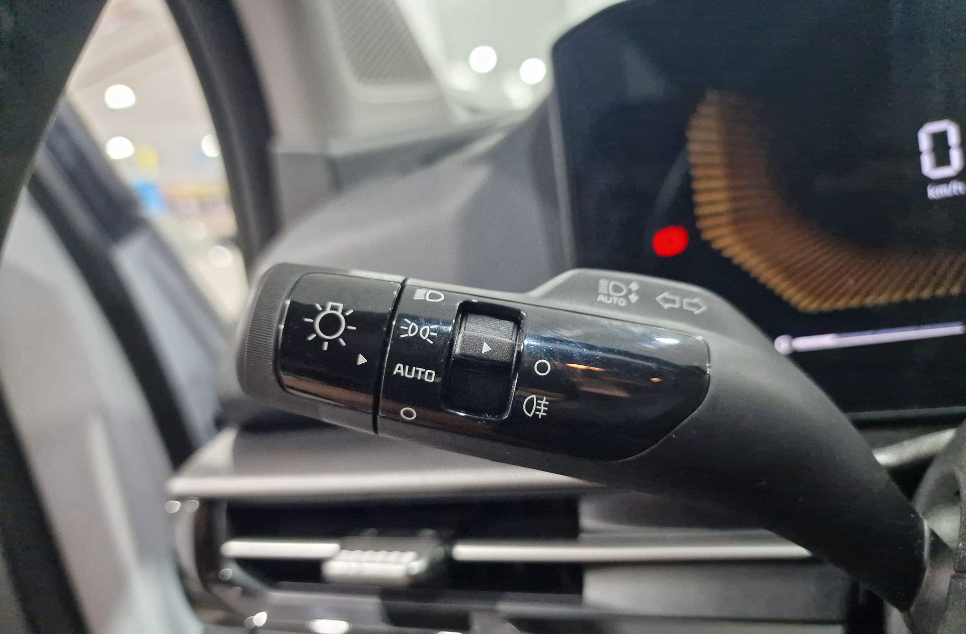 Kia Sportage 1.6 T-GDi Concept 4x2 - foto 28