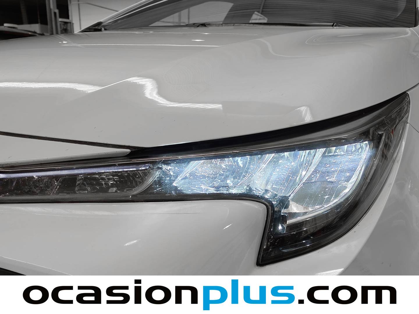 Foto Toyota Corolla Toyota Corolla 1.8 125 Híbrido Active Tech E-CVT (122 CV)