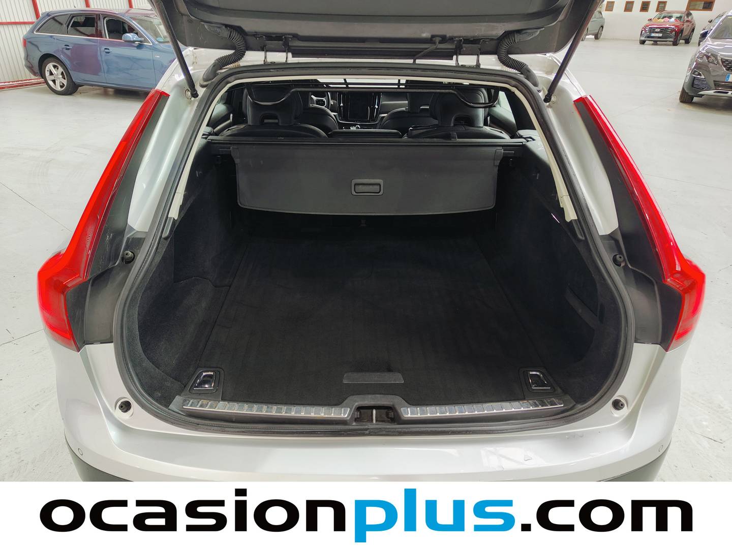 Fotos maletero Volvo V90 Cross Country Volvo V90 Cross Country D4 VOR AWD Auto (190 CV)