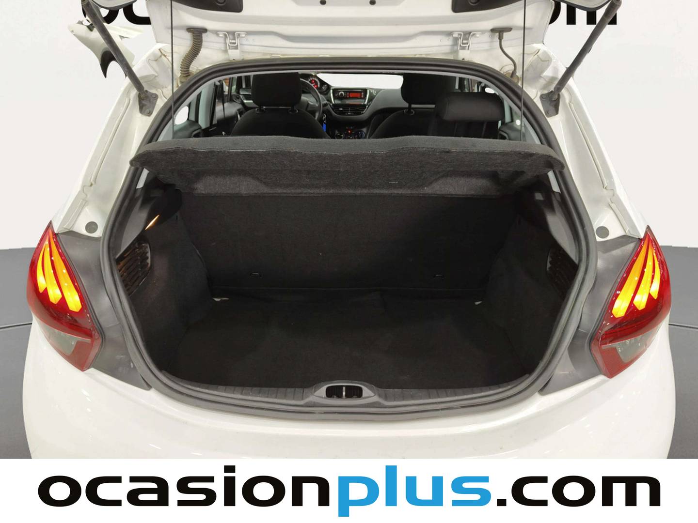 Fotos maletero Peugeot 208 Peugeot 208 BlueHDi Access (75 CV)