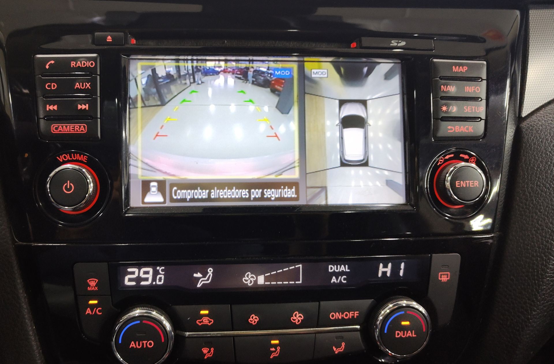 Nissan Qashqai DIG-T 115 N-Connecta - foto 9