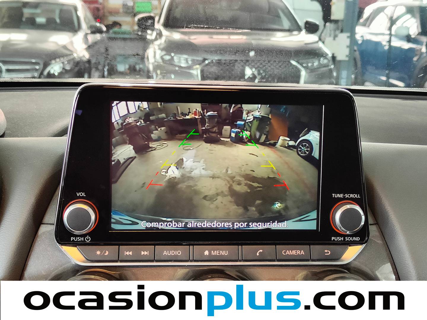 Equipamiento del Nissan JUKE Nissan Juke DIG-T N-Connecta 4x2 DCT (114 CV)