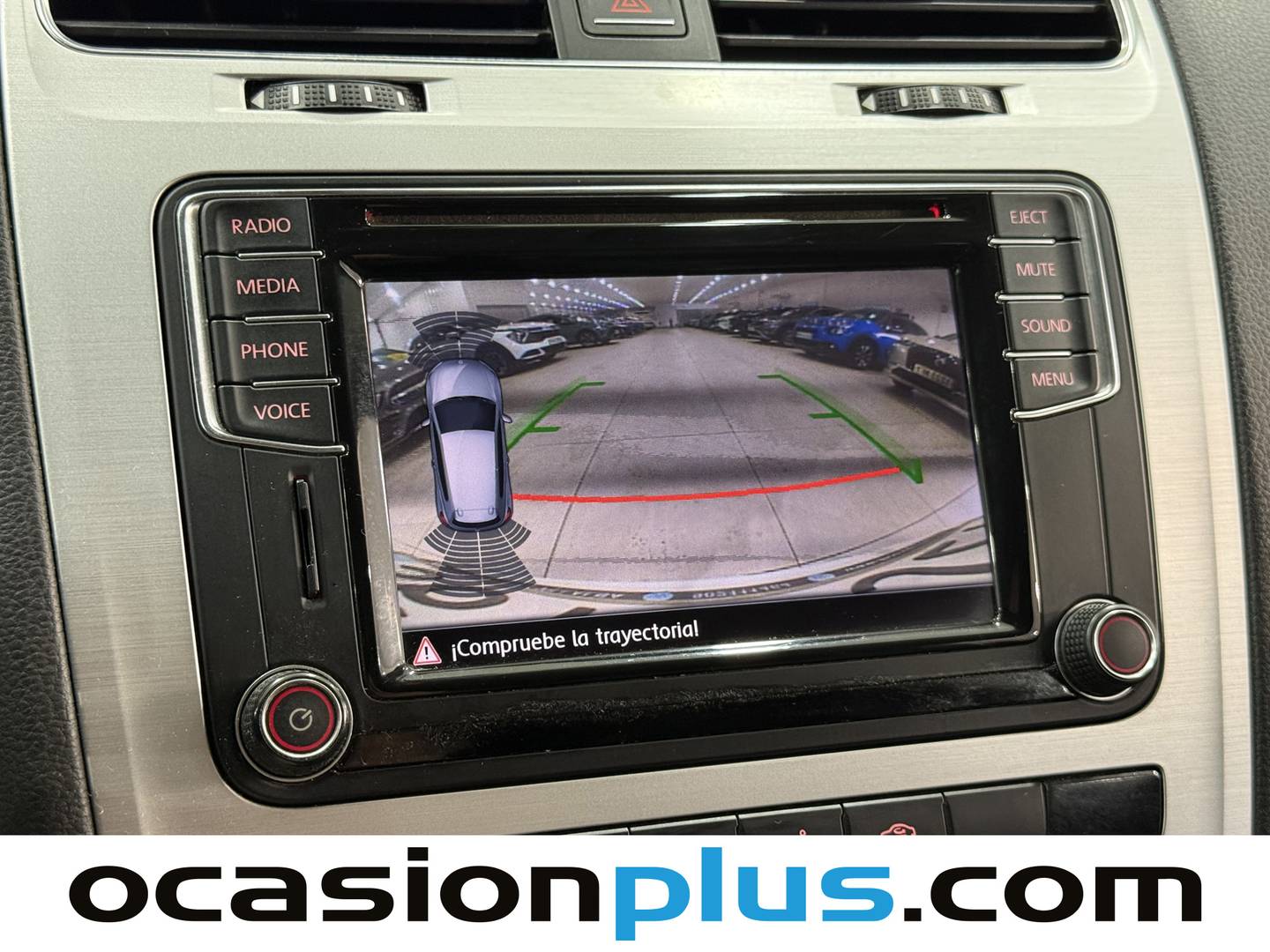 Equipamiento del Volkswagen Scirocco Volkswagen Scirocco Typhoon by R-Line 1.4 TSI BMT (125 CV)