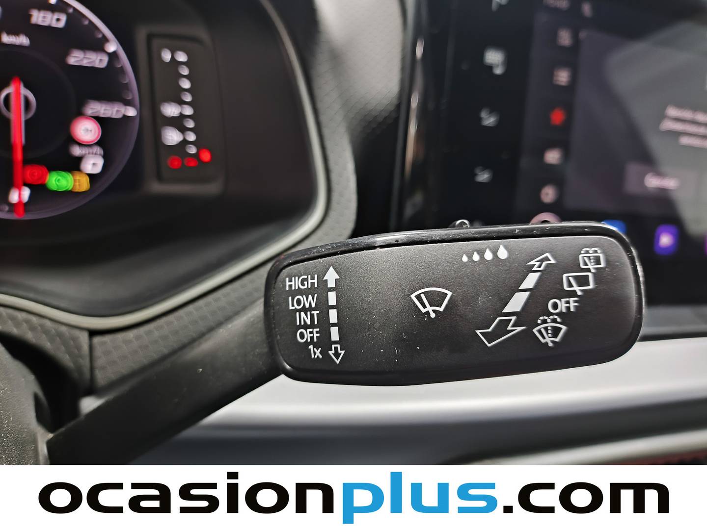 Seat Arona SEAT Arona 1.5 TSI FR XL DSG (150 CV) gasolina