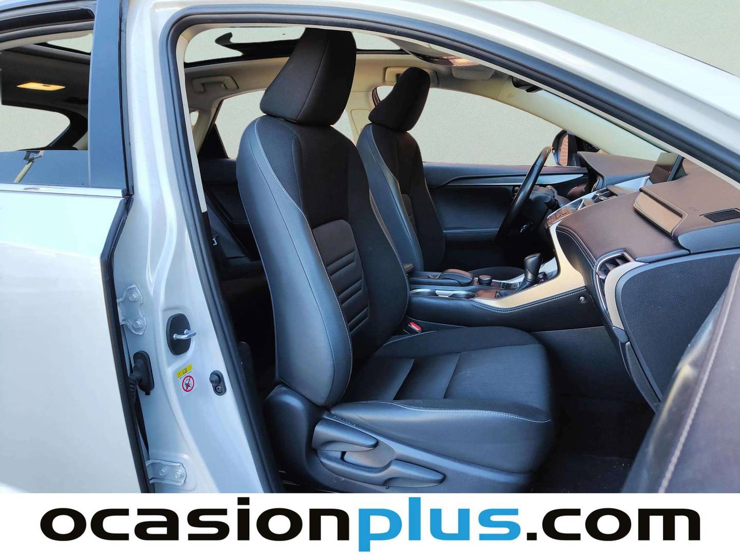 Lexus NX Lexus NX NX 300h Sport Edition 2WD (197 CV) km 0