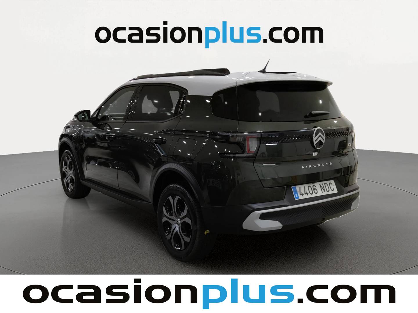 Foto trasera Citroën C3 Aircross Citroën C3 Aircross Hybrid 145 Plus e-DCS6 (145 CV) izquierda