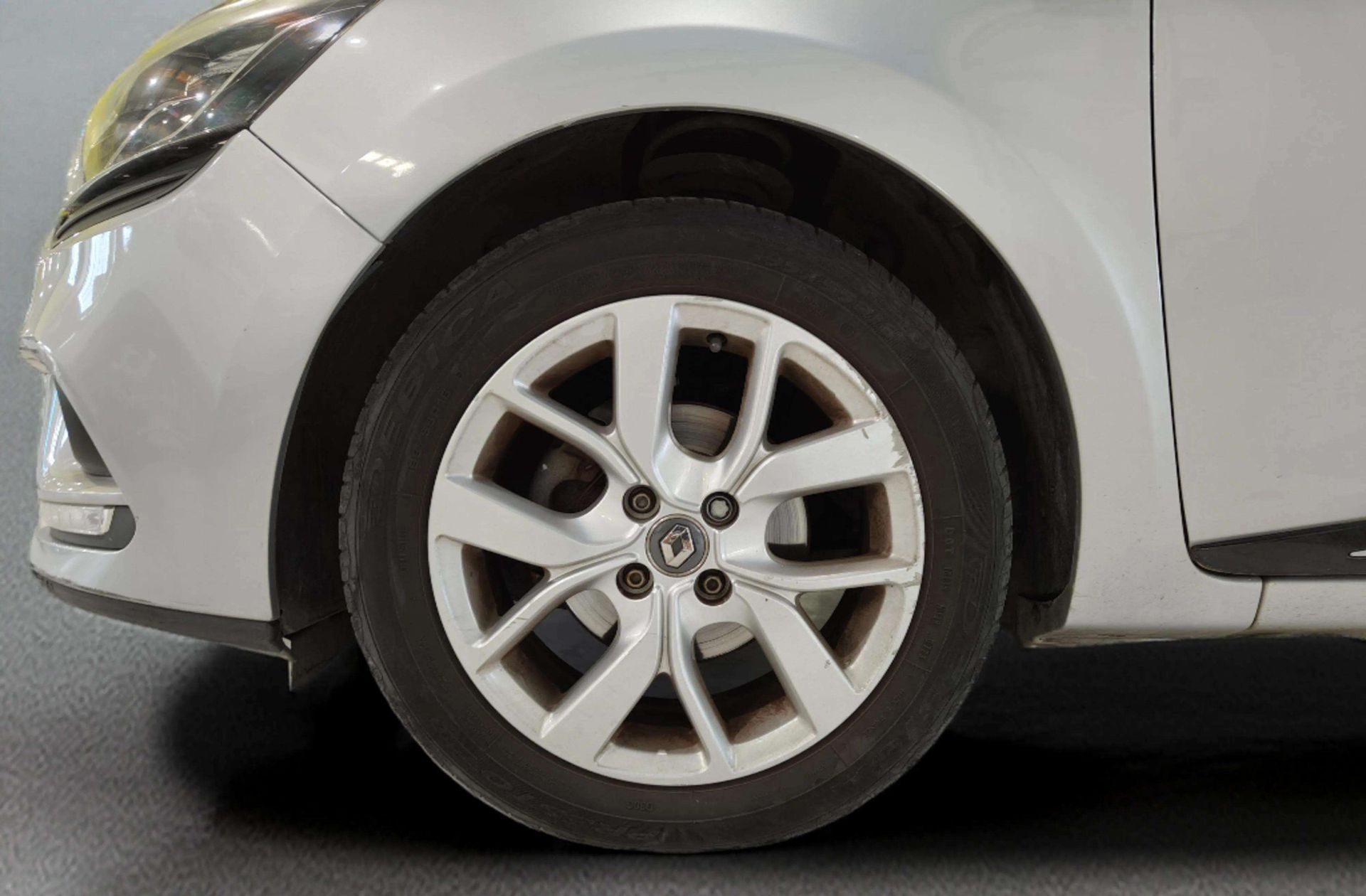 Renault Clio Limited TCe - foto 29