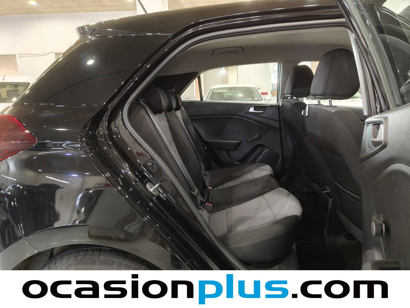 Foto Hyundai i20 Hyundai i20 1.2 MPI Essence (84 CV)