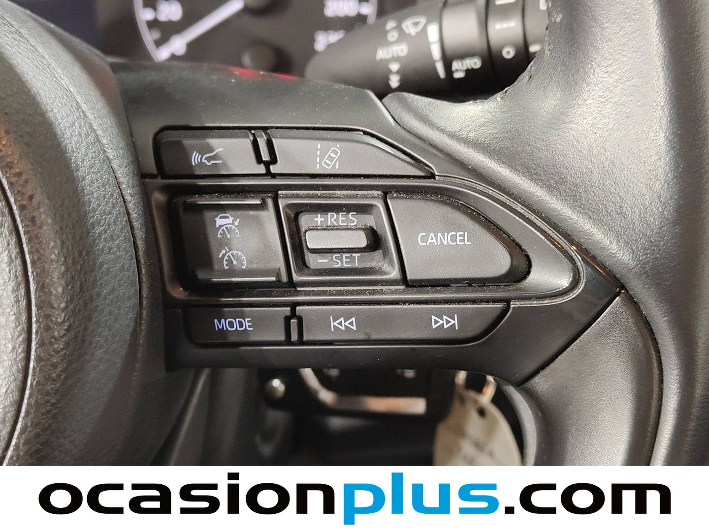 Foto Toyota Yaris Toyota Yaris 1.0 70 Business (69 CV)