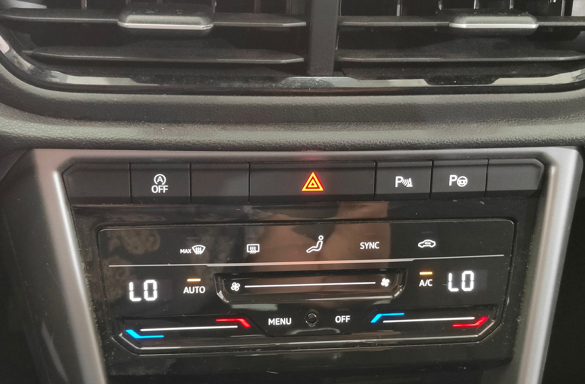 Volkswagen T-Roc Life 1.0 TSI - foto 31