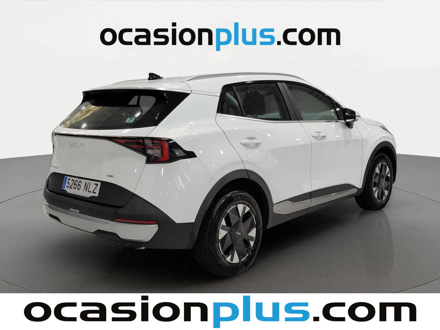 Foto trasera KIA Sportage KIA Sportage 1.6 T-GDi HEV Concept 4x2 (239 CV) derecha