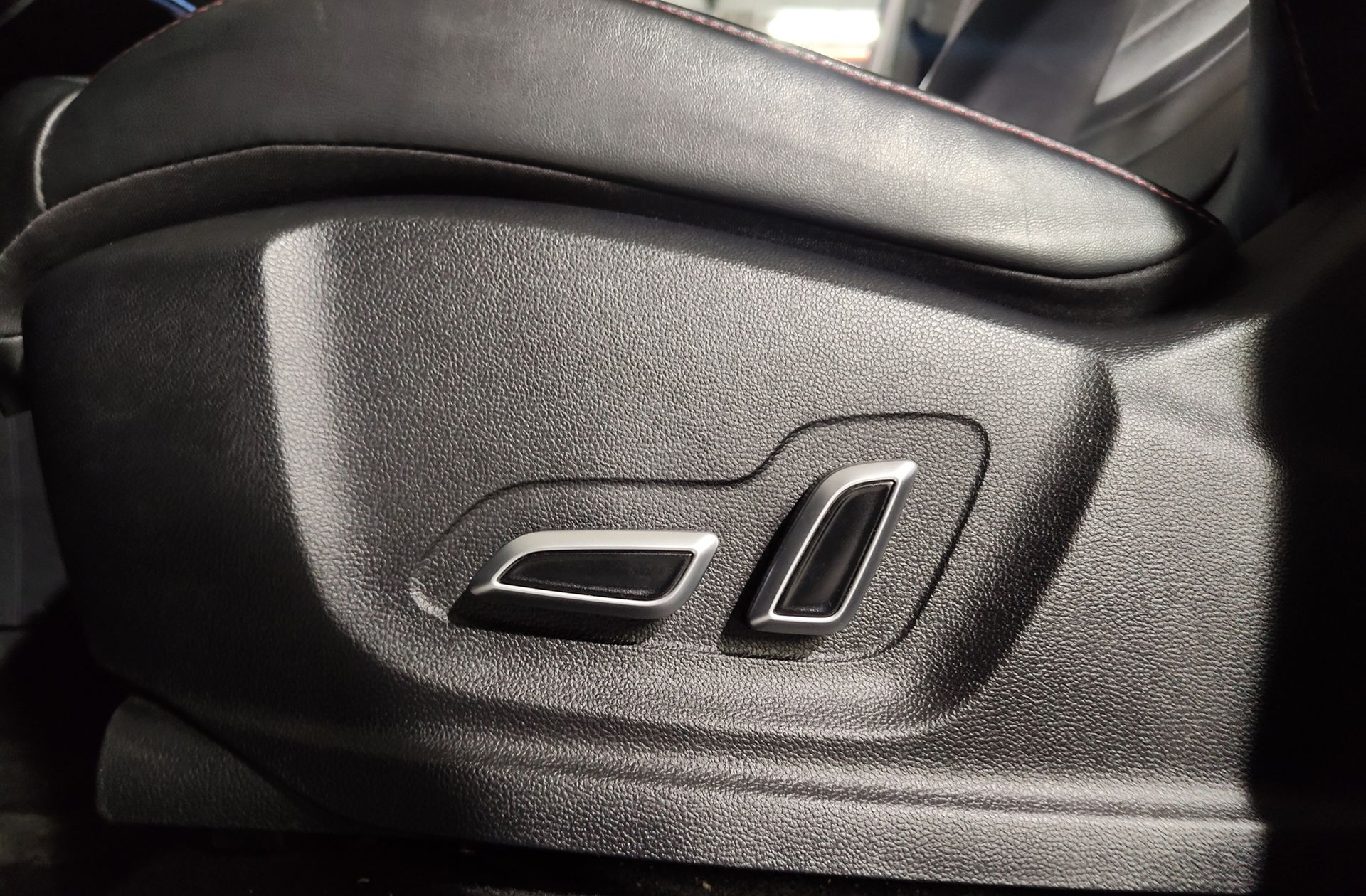 MG eHS 1.5 T-GDi PHEV Luxury - foto 13