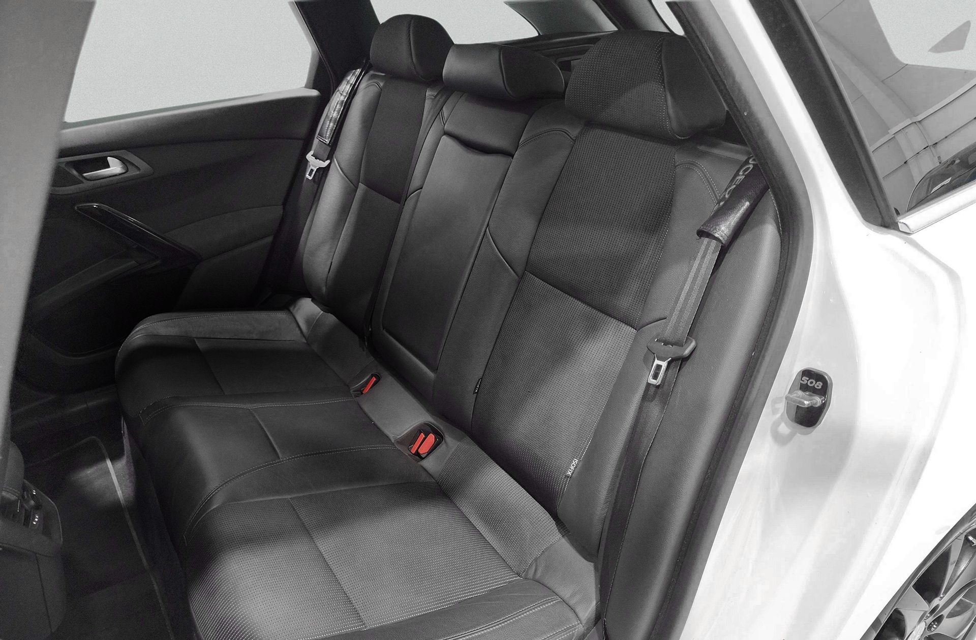 Peugeot 508 SW BlueHDi 150 Allure - foto 13