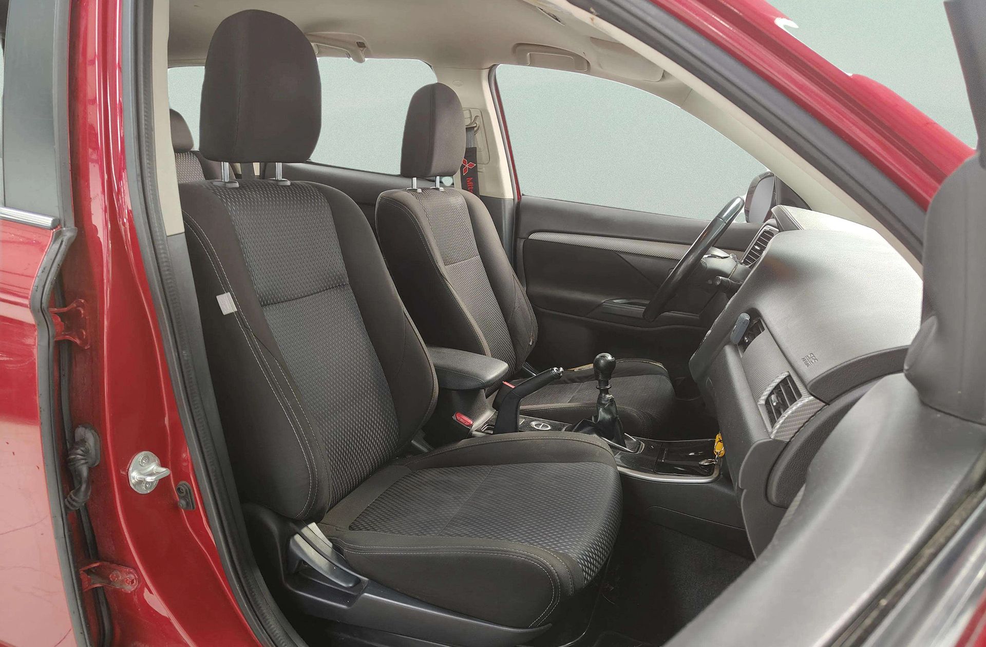 Mitsubishi Outlander 220 DI-D Motion 2WD 7 plazas - foto 17
