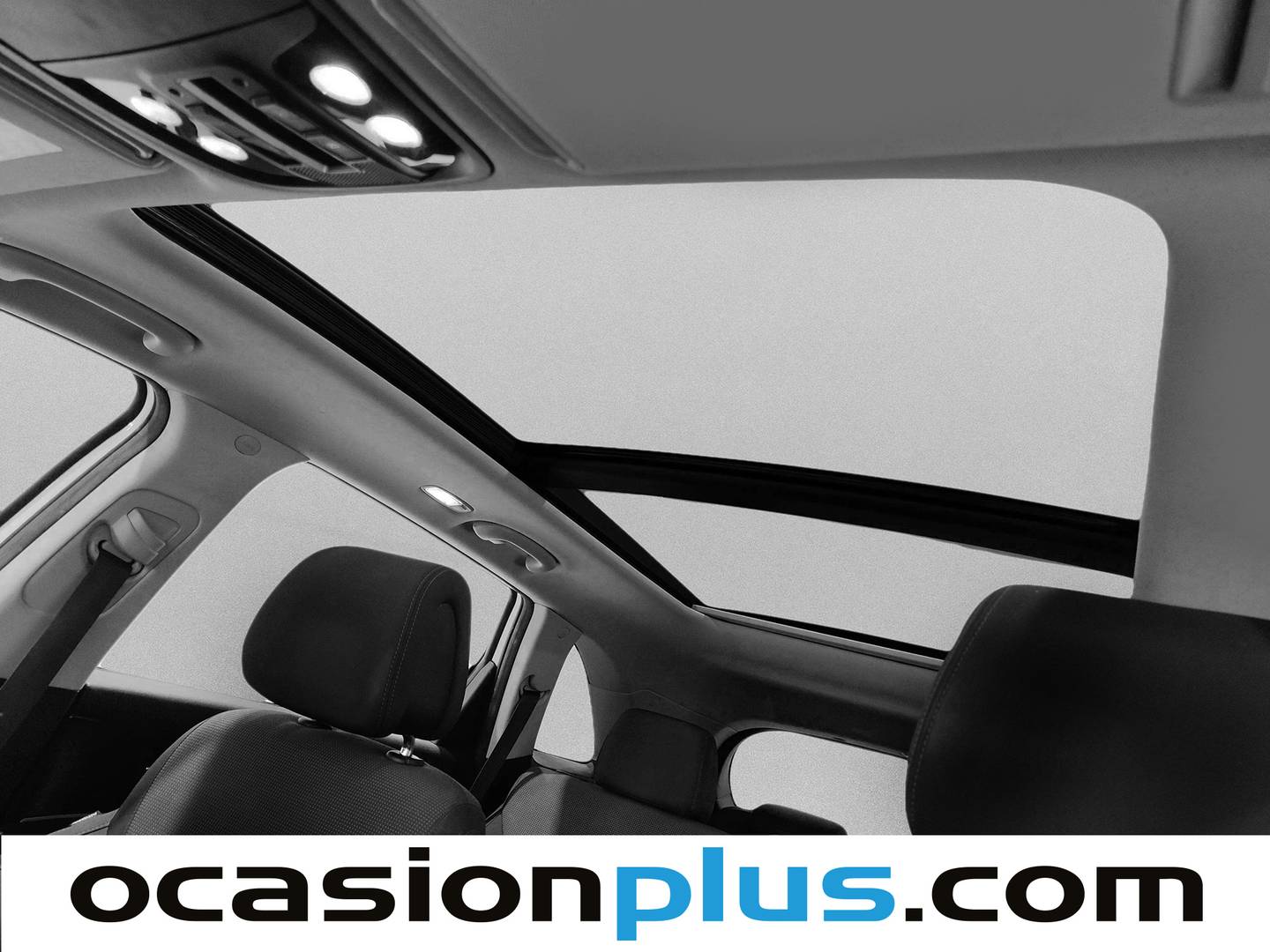 Extras y acabados del KIA Sorento KIA Sorento 2.2 CRDi Drive 4x2 Auto (200 CV) 7 Plazas