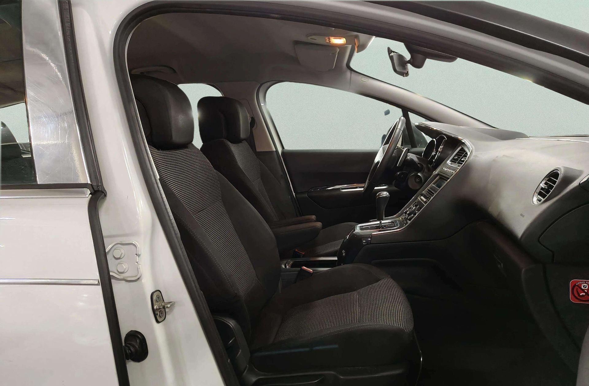 Peugeot 5008 1.6 HDi Premium CMP 7 plazas - foto 16