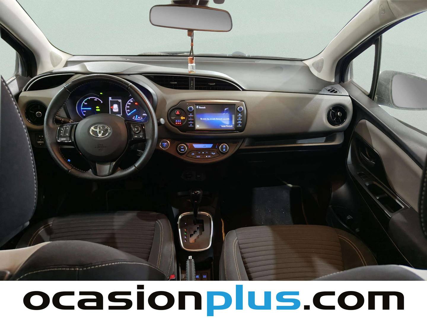 Foto asientos delanteros Toyota Yaris Toyota Yaris 1.5 Hybrid Active (100 CV)