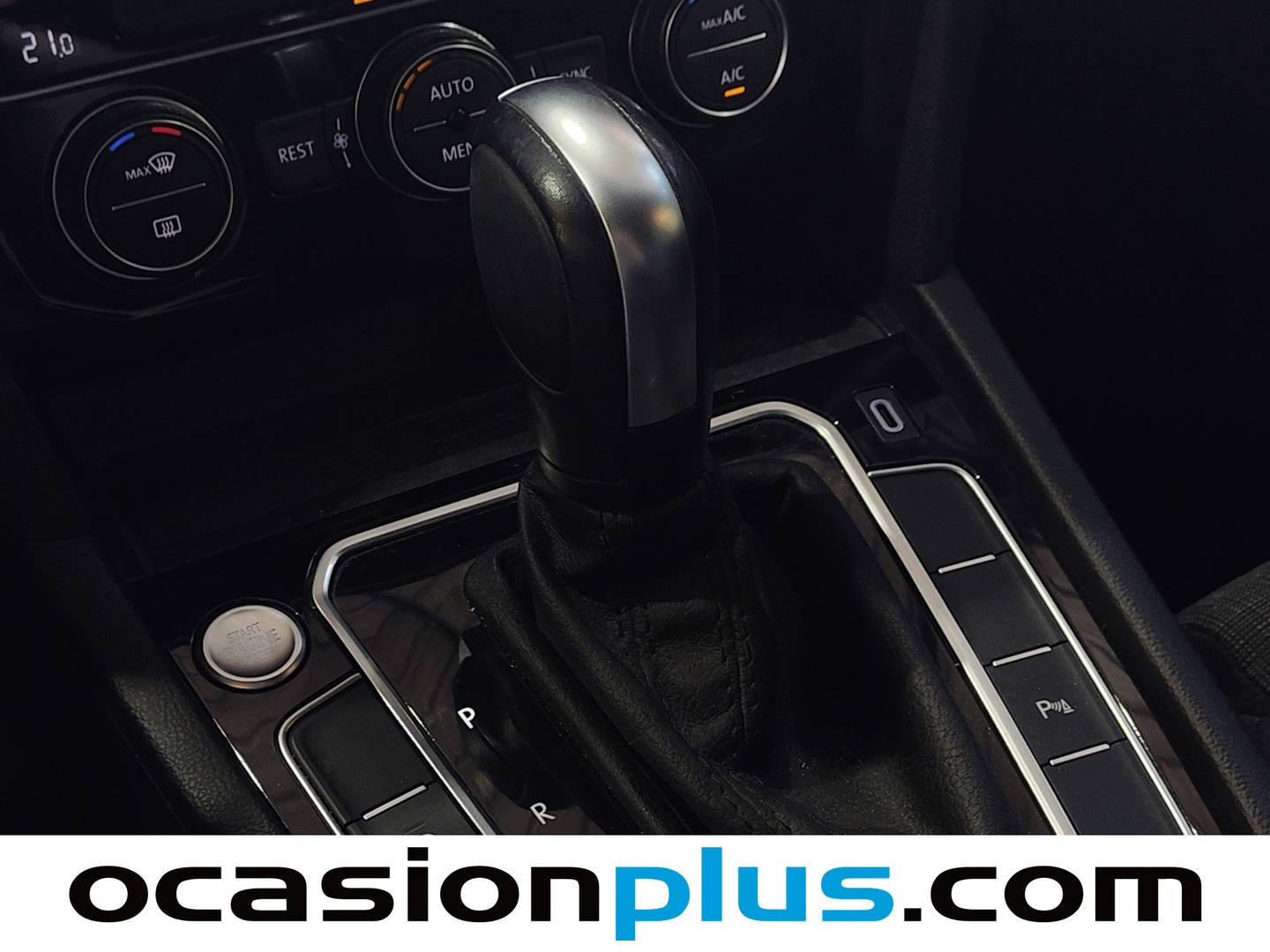Volkswagen Passat Volkswagen Passat Variant Variant Executive 2.0 TDI (150 CV) DSG de segunda mano