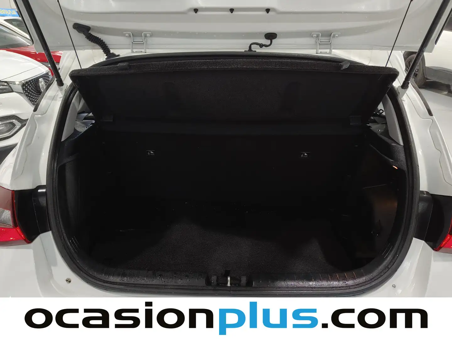 Foto Hyundai i20 Hyundai i20 1.0 TGDI 48V Essence (100 CV)