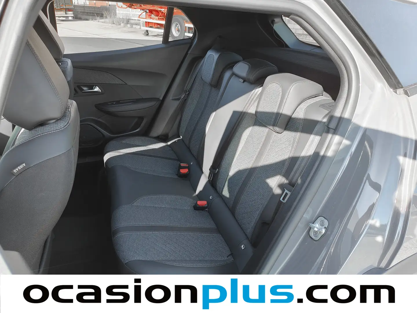 Foto Peugeot 2008 Peugeot 2008 PureTech 100 S&S Allure (100 CV)