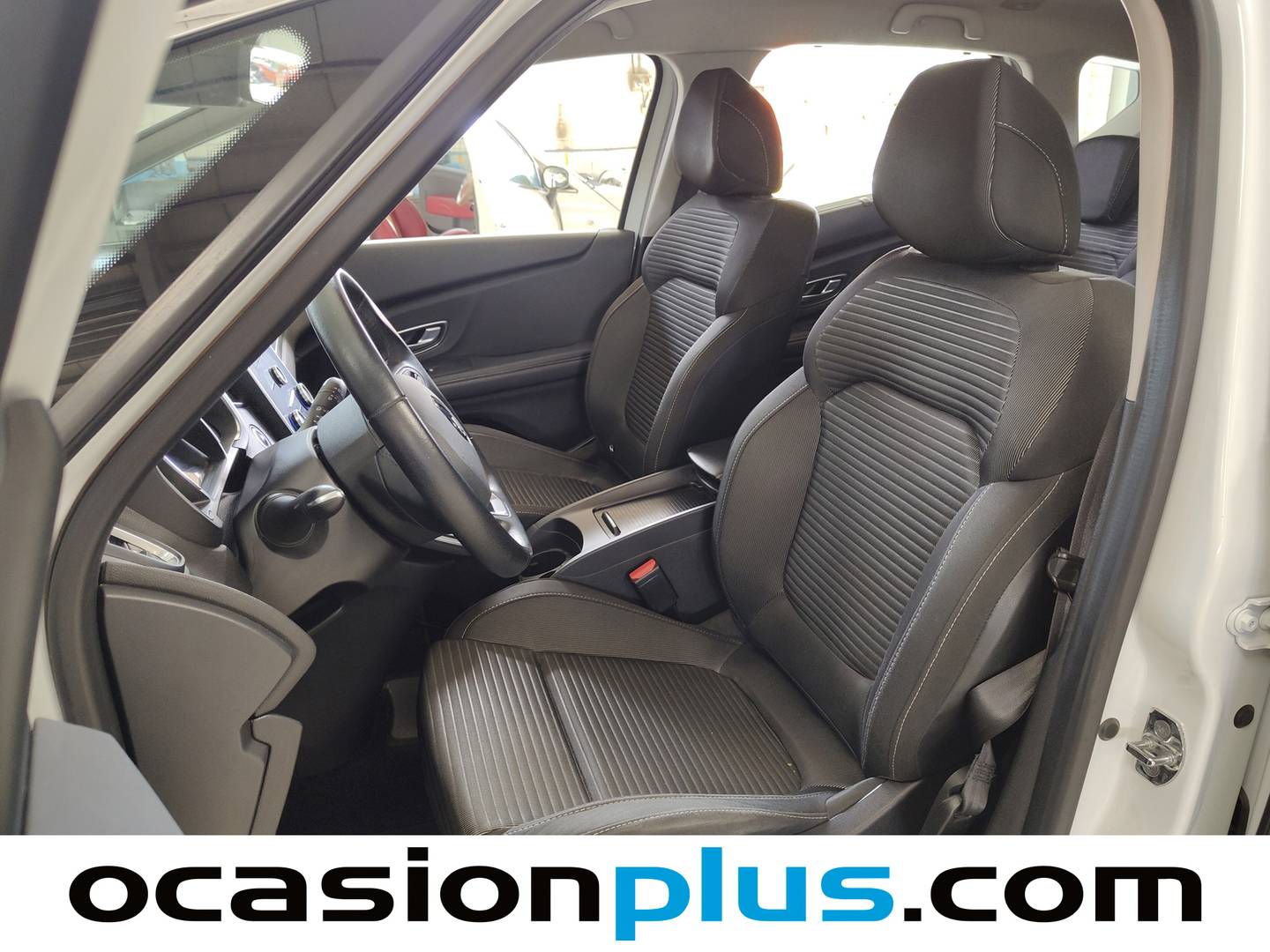 Foto asientos delanteros Renault Scénic Renault Scenic dCi 110 Intens Energy EDC (110 CV)