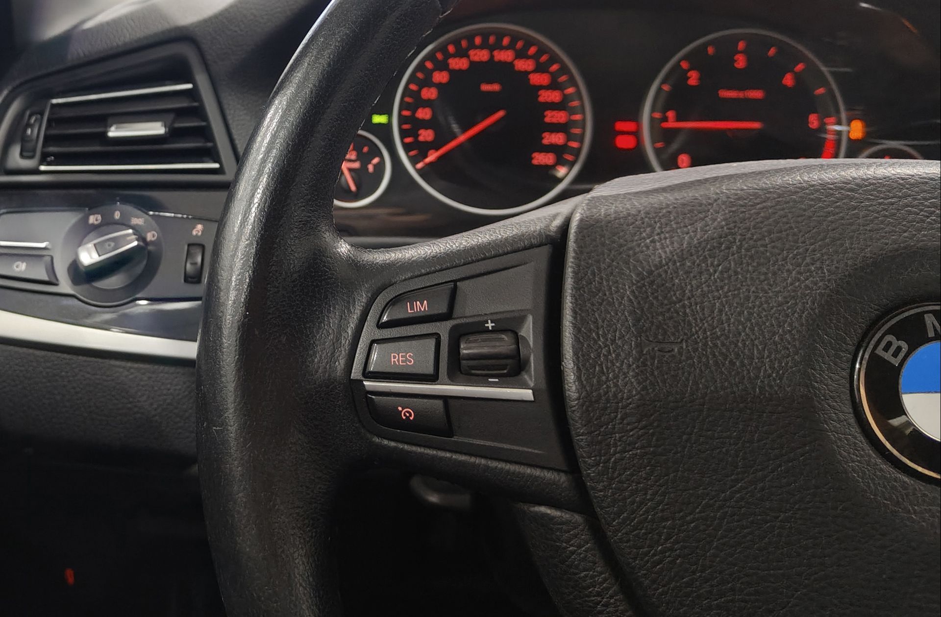 BMW Serie 5 520d - foto 25