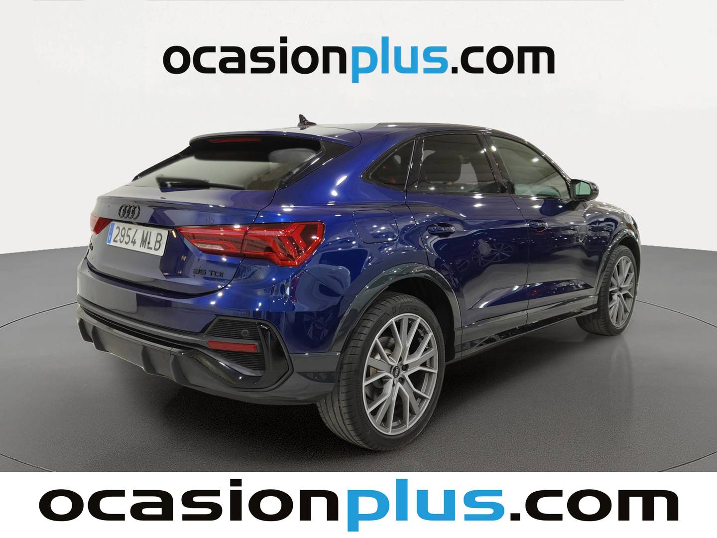 Foto trasera Audi Q3 Sportback Audi Q3 Sportback Black line 35 TDI (150 CV) S tronic Paquete S-Line izquierda