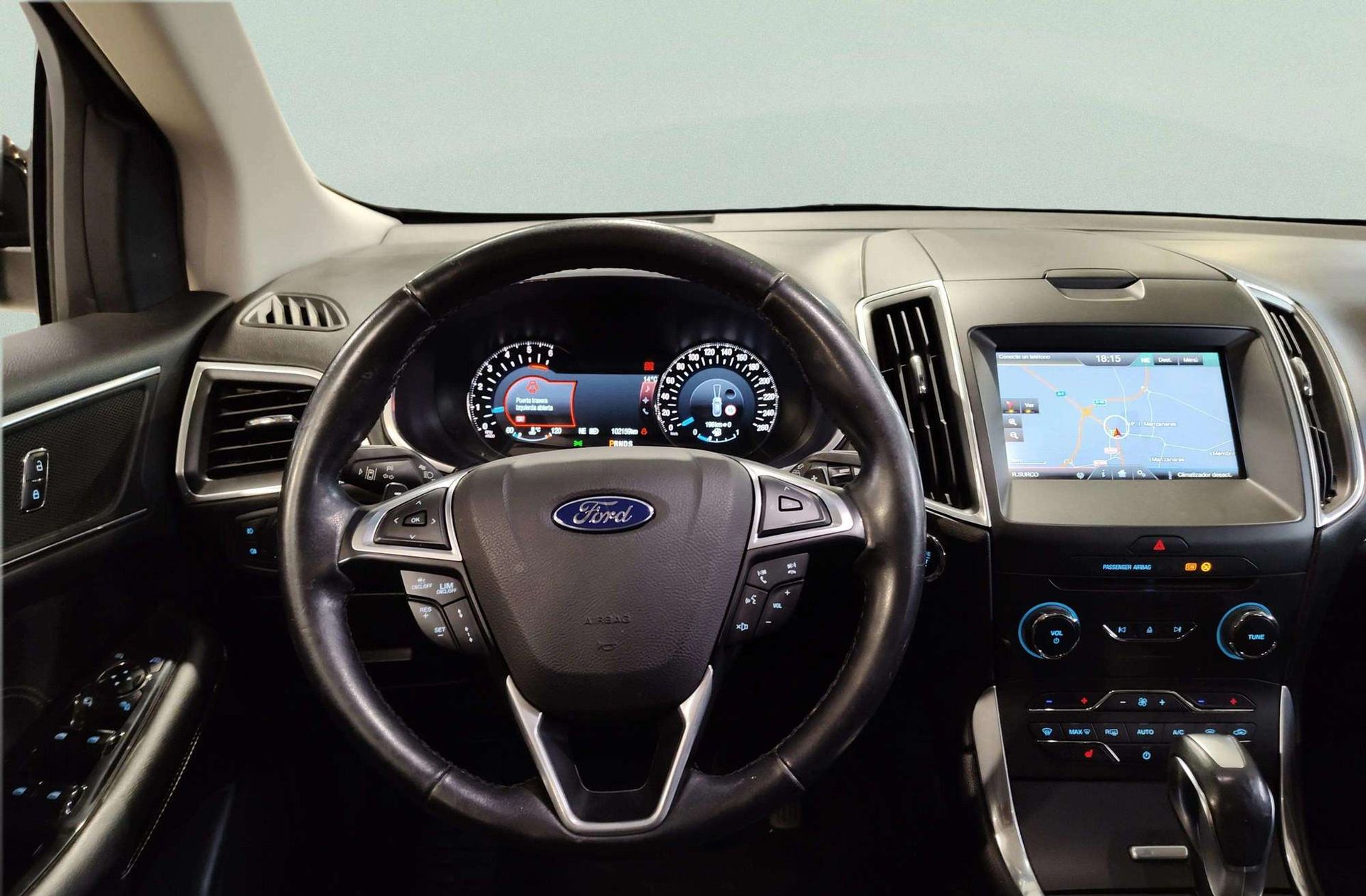 Ford Edge 2.0 TDCi Titanium 4WD PowerShift - foto 23