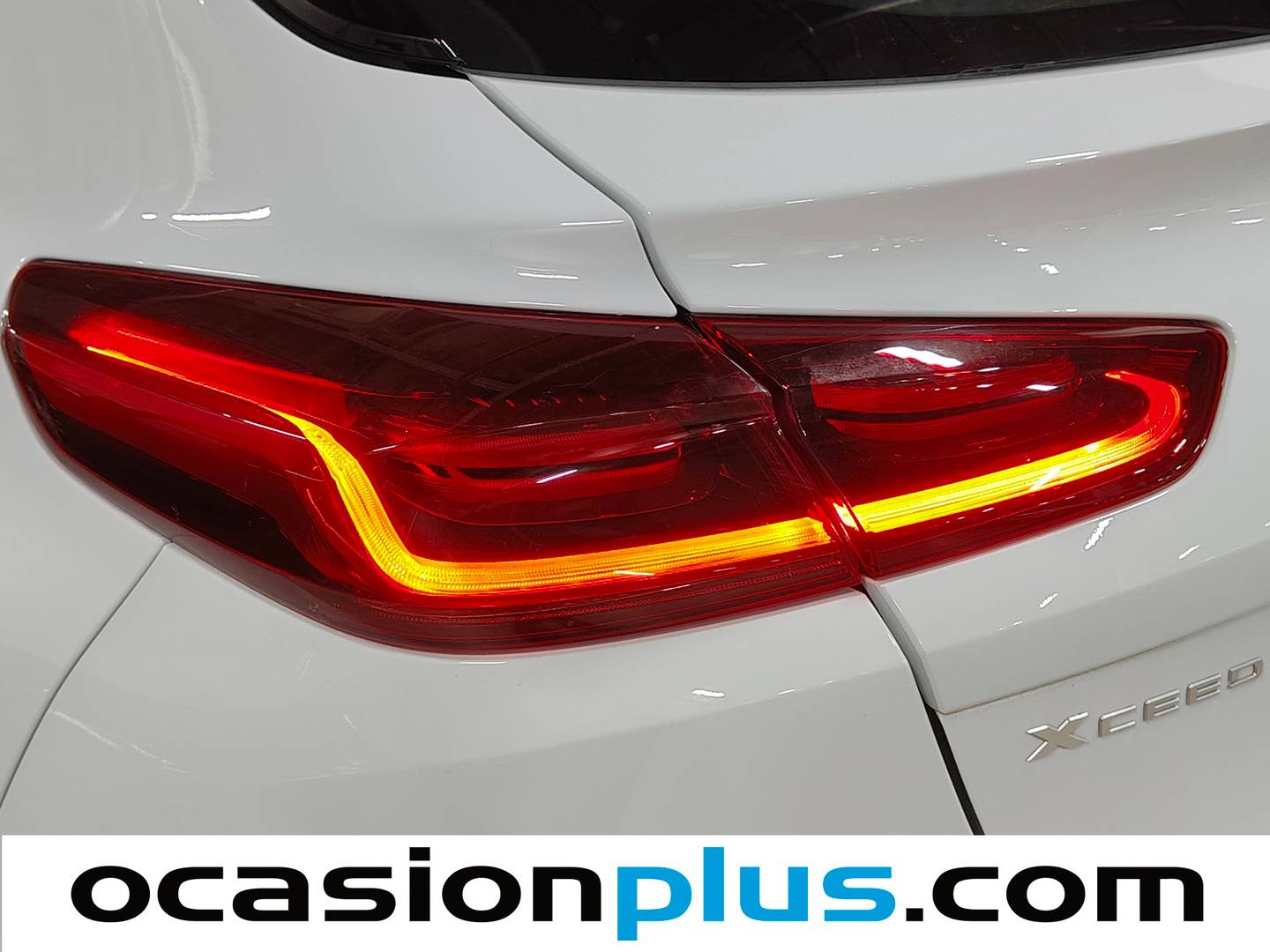 Acabados KIA XCeed KIA XCeed 1.0 T-GDi Drive (120 CV)