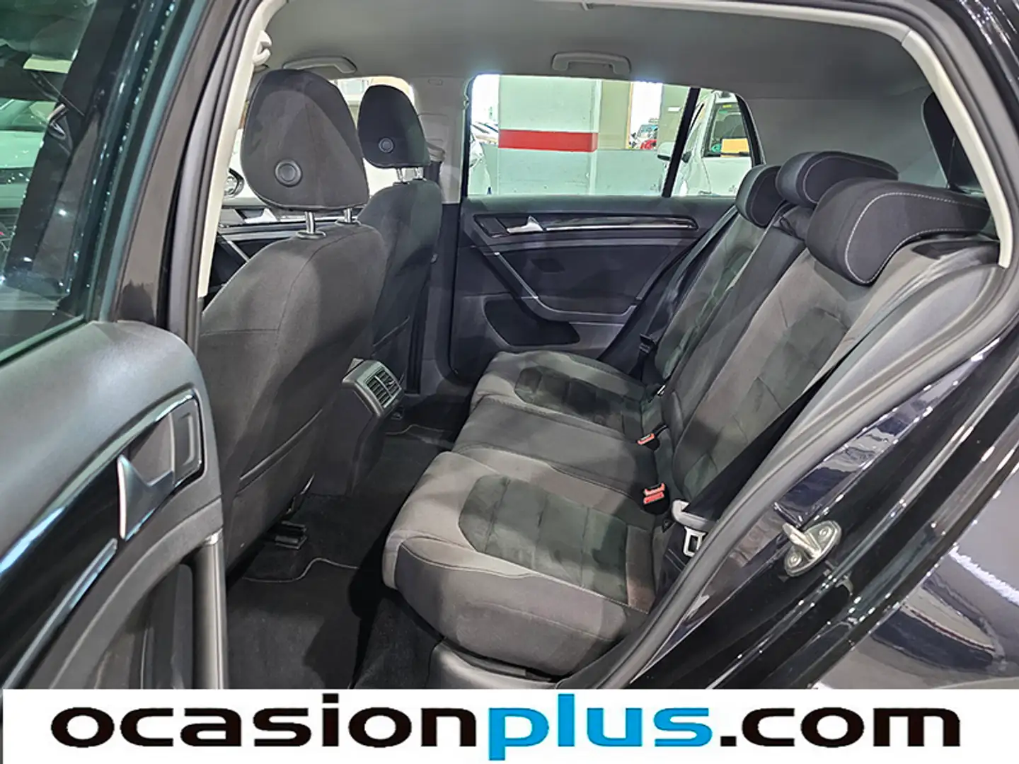 Foto Volkswagen Golf Volkswagen Golf Sport 1.6 TDI (115 CV) DSG PACK R-LINE