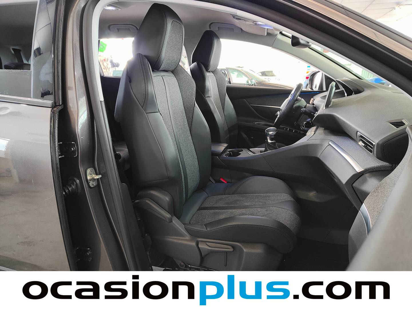 Peugeot 5008 Peugeot 5008 BlueHDi 130 S&S Allure (130 CV) 7 Plazas km 0
