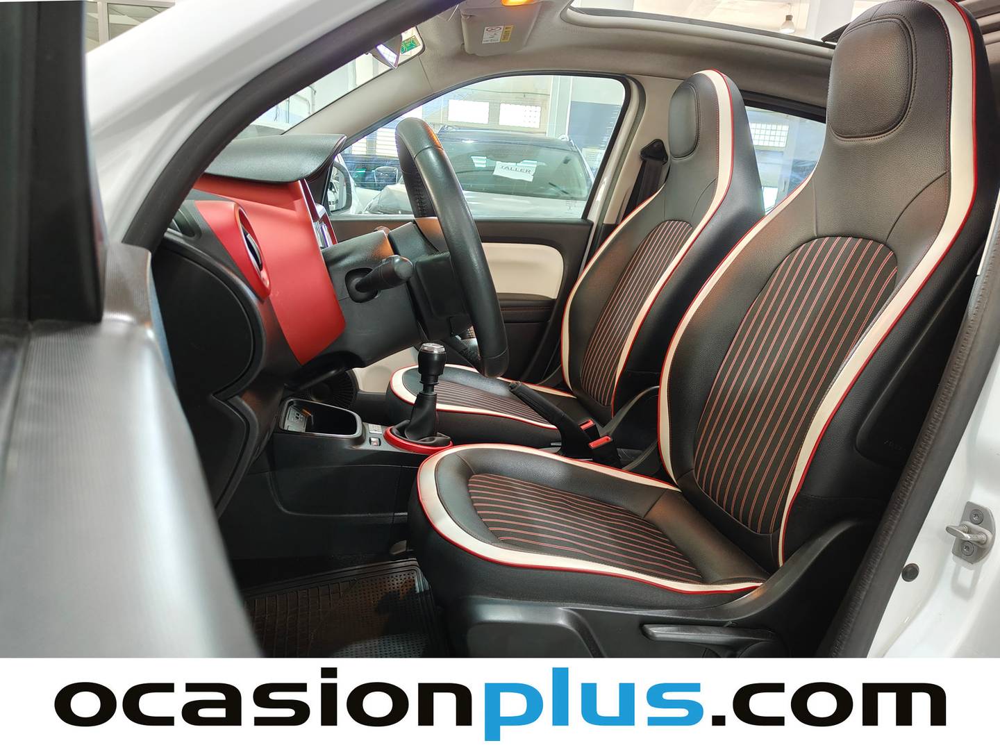 Foto asientos delanteros Renault Twingo Renault Twingo Le Coq Sportif TCe (94 CV) GPF