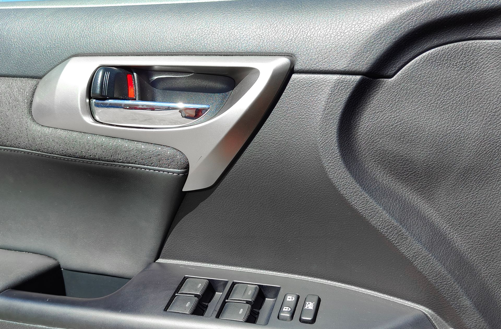Lexus CT 200h Executive - foto 31