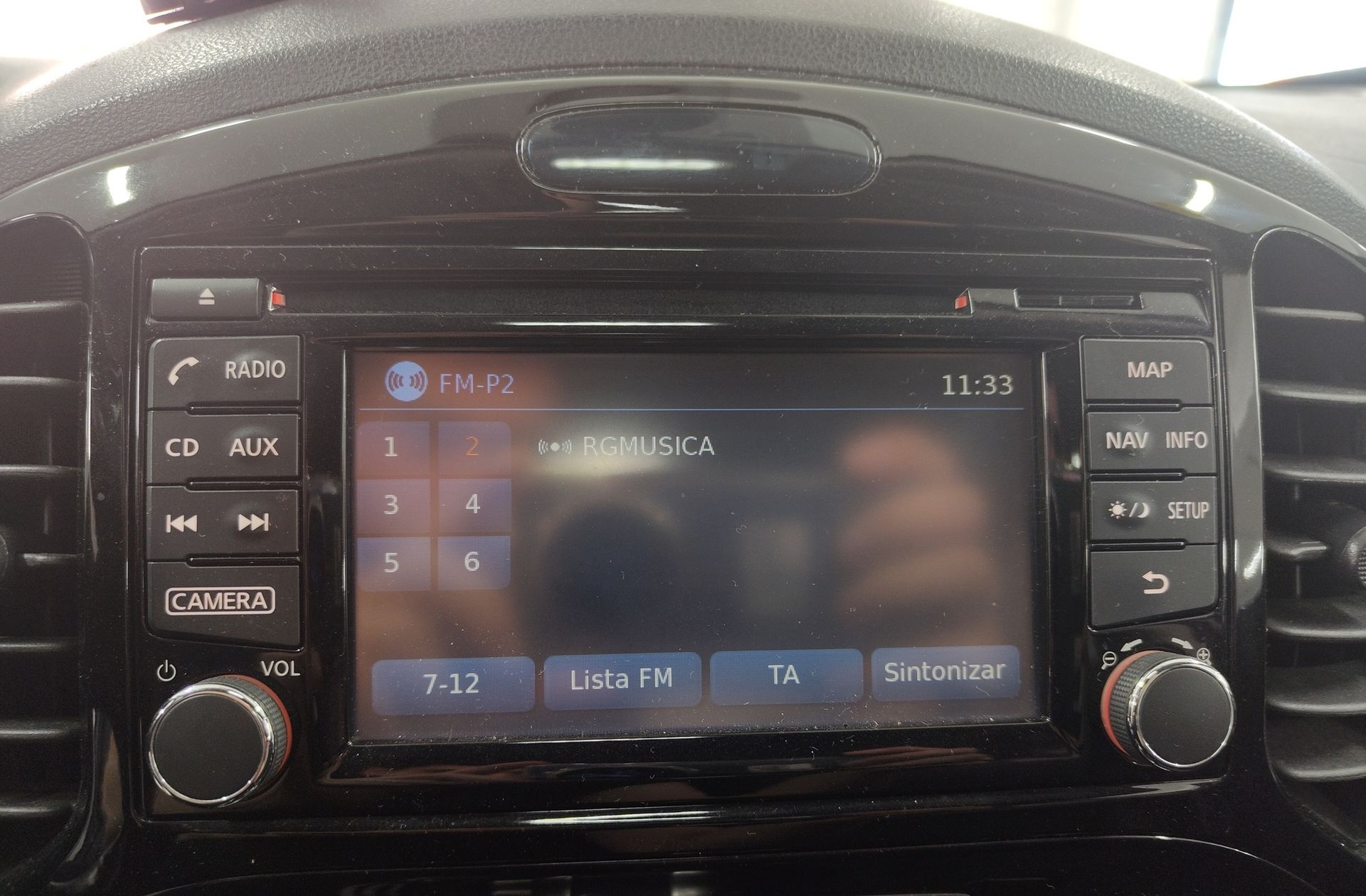 Nissan Juke G N-Connecta CVT - foto 32