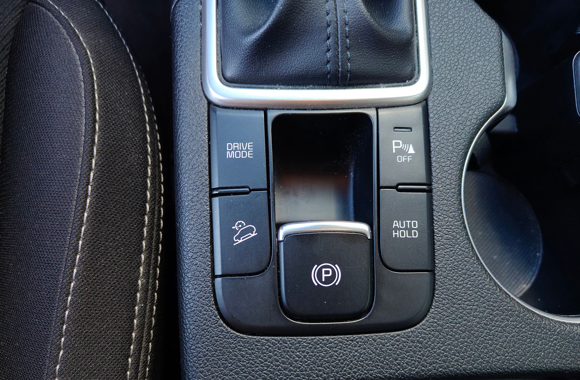 Kia Sportage 1.6 CRDi Business 4x2 DCT - foto 29